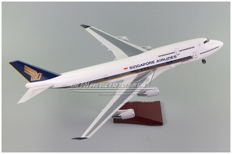 1:150 47CM Singapore Airlines BOEING 747-400 Airplane Landing Gear Resin Model