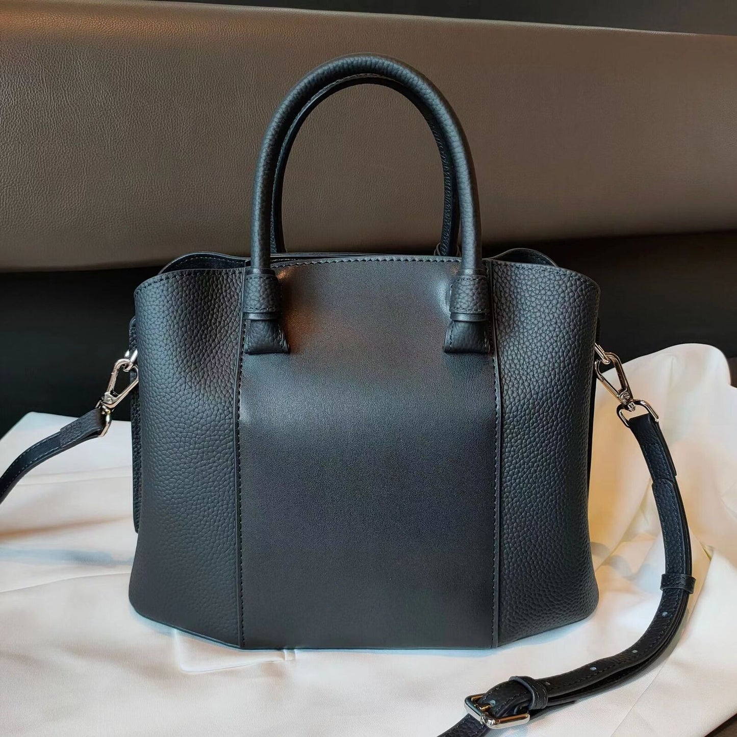 Women Fashion Handbag and Purse Top Handle Tote Classic Shoulder Bag