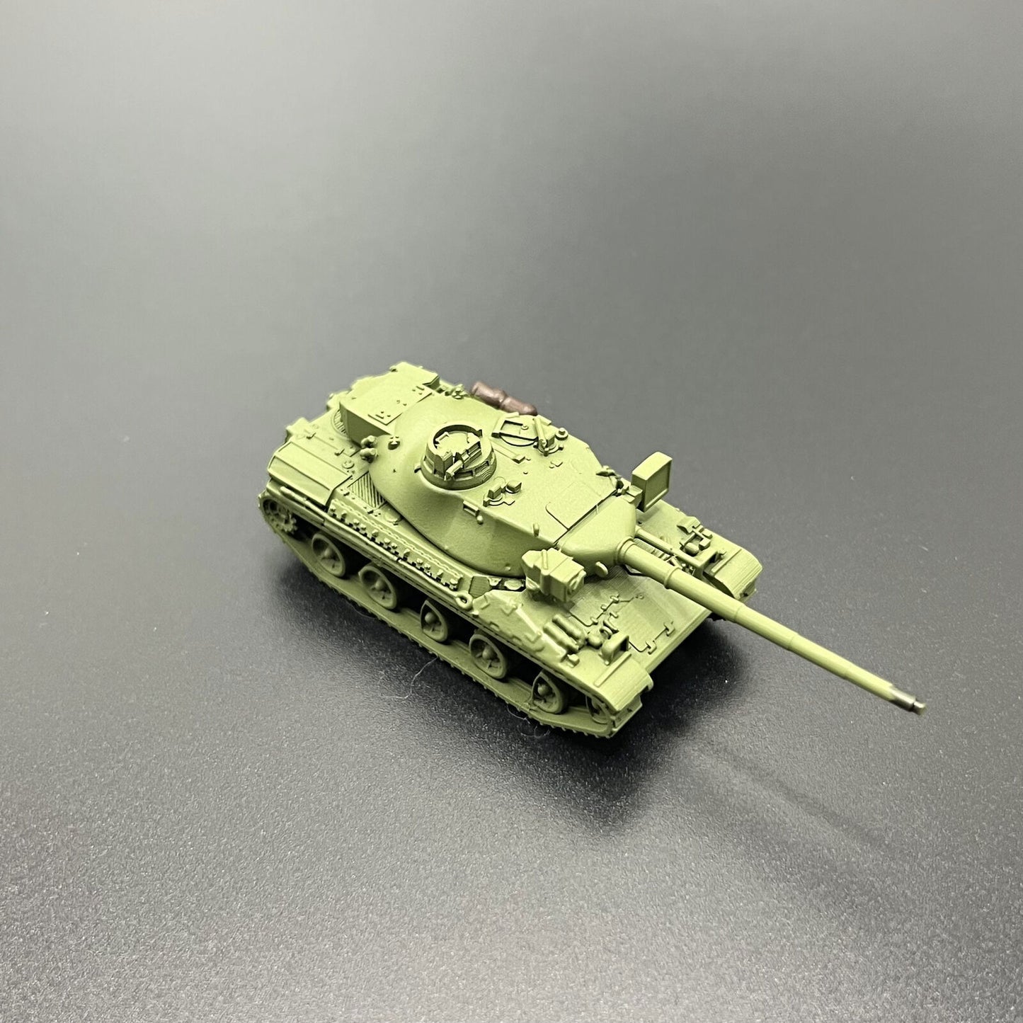 1/144 WWII France AMX30 Tank Model Main Battle Tank Model Tank Model （not A Toy）
