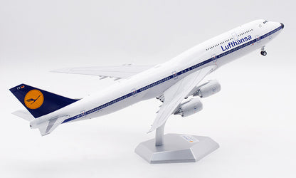 1:200 SQ Wings Lufthansa Boeing 747-8 D-ABYT Passenger Airplane Diecast Model