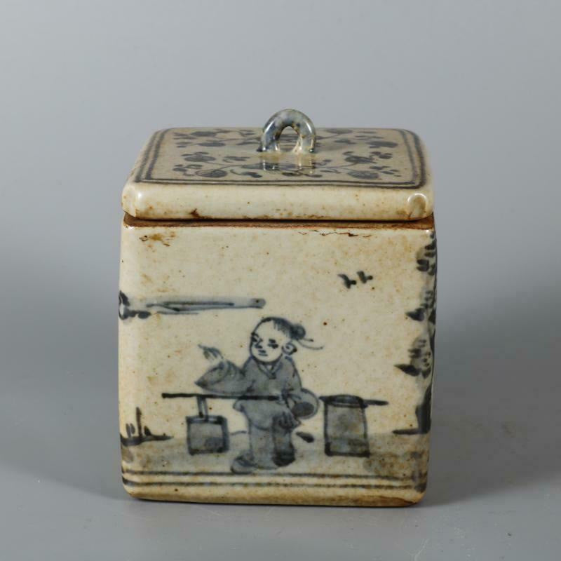 10cm Antique Chinese Ming Blue and White Porcelain Pot Design Tea Caddy Jar