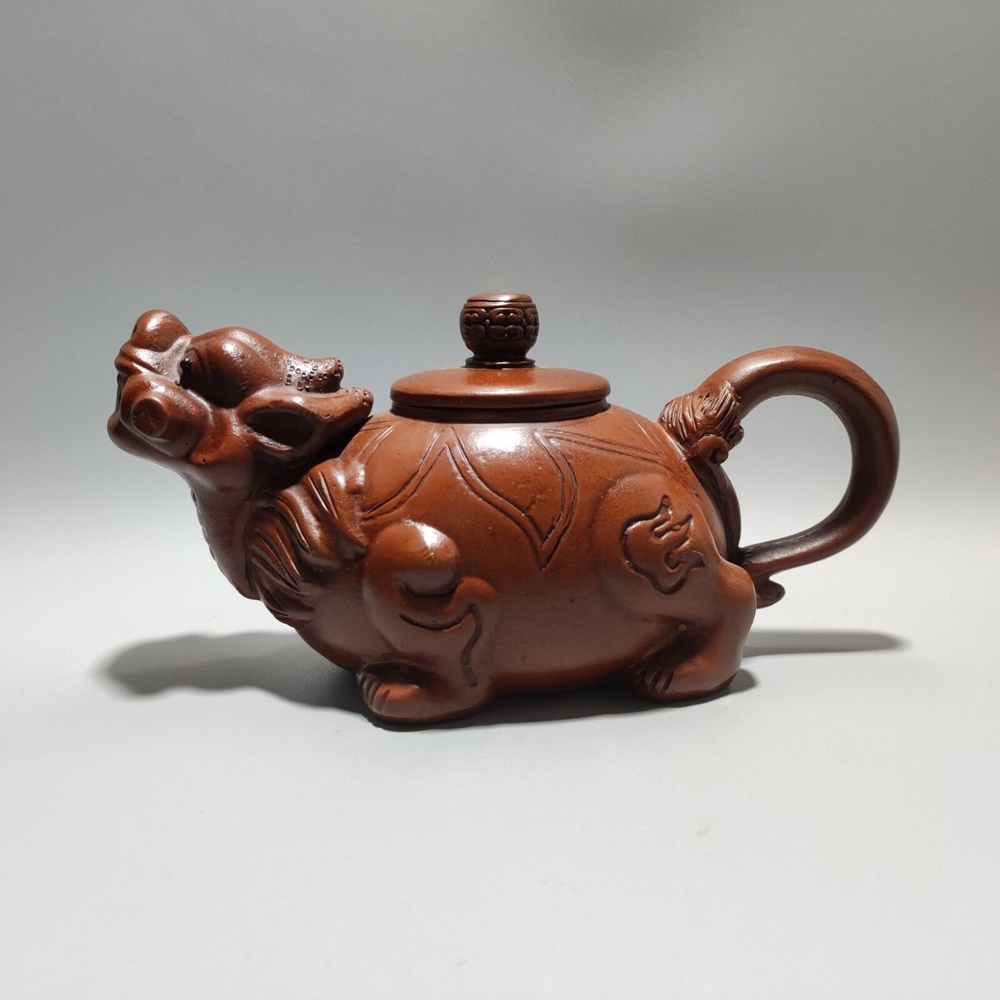 Vintage Chinese Yixing Purple Clay Teapot Zisha Ceremony Carving Collectible Art