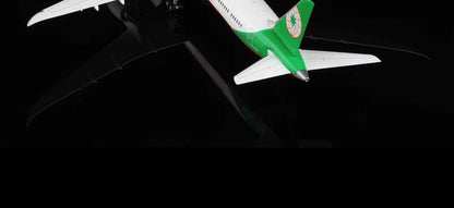 1:200 SQ Wings EVA Air B787-10 B-17801 Passenger Airplane Diecast Plane Model