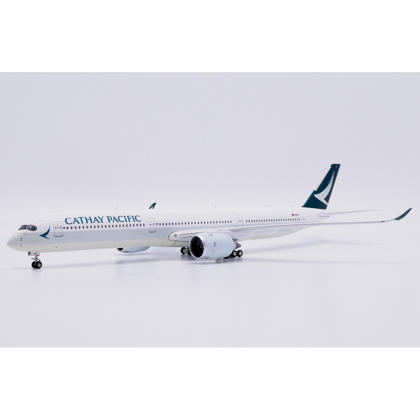 1:400 JC Wings Cathay Pacific Airbus A350-1000XWB Plane Diecast Aircraft Model