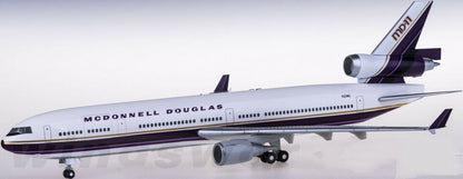 1:200 31CM Hogan McDonnell Douglas MD-11 Passenger Airplane ABS Plastic Model