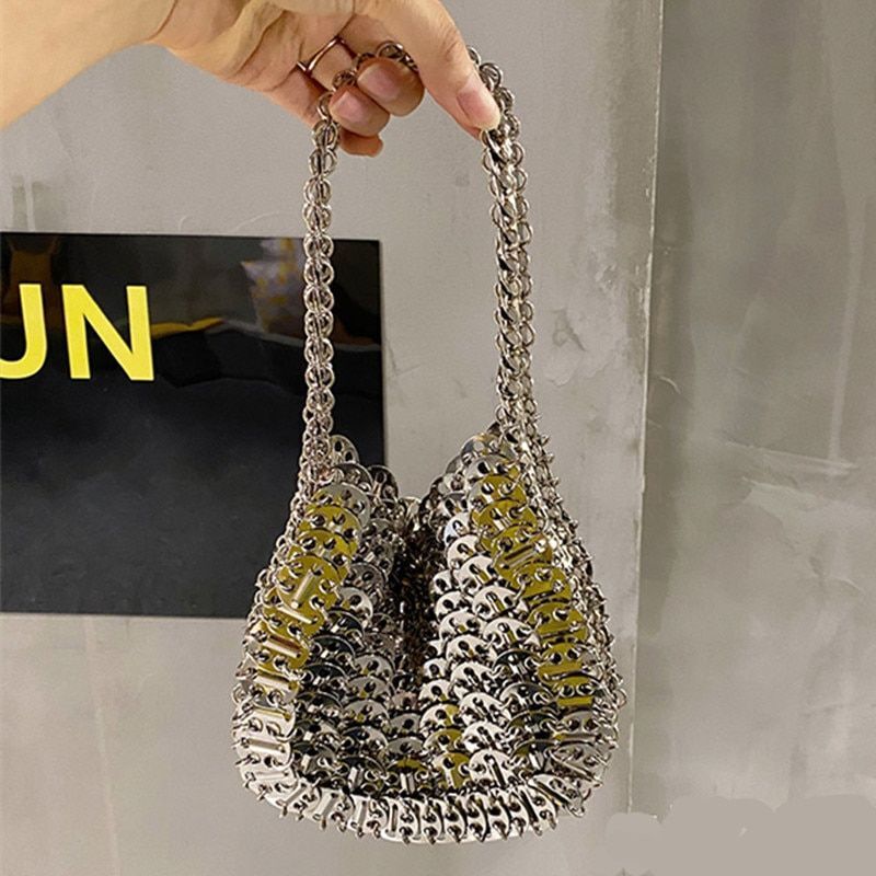 Luxury Bag Metal Sequins Chain Woven Bag Clutch Shoulder Handbag Bag 19*11*1 CM