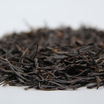 Old Tree Golden Needle Straight Strip Cooked Tea Dian Hong Black Tea Yunnan 500g