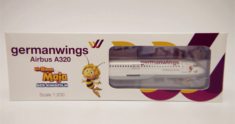 1:200 HOGAN Germanwings AIRBUS A320 Passenger Airplane ABS Plastic Plane Model