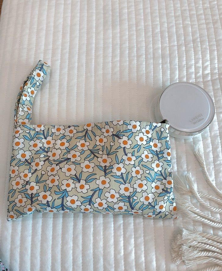 Floral Coin Purse Cotton Pouch Cosmetic Bag Fabric Make Up Organizer Storage Bag