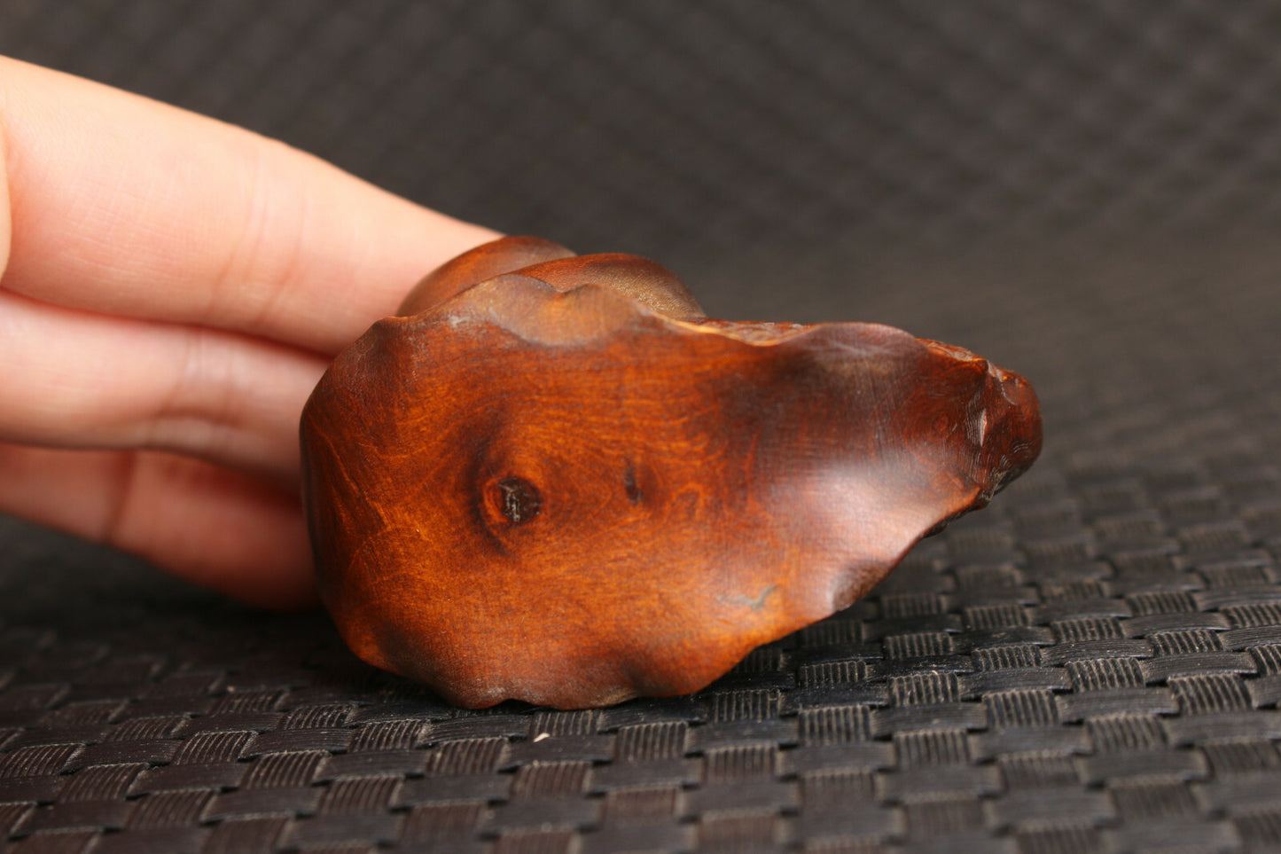 Old Chinese Boxwood Snail Figure Statue Table Home Decoration Gift