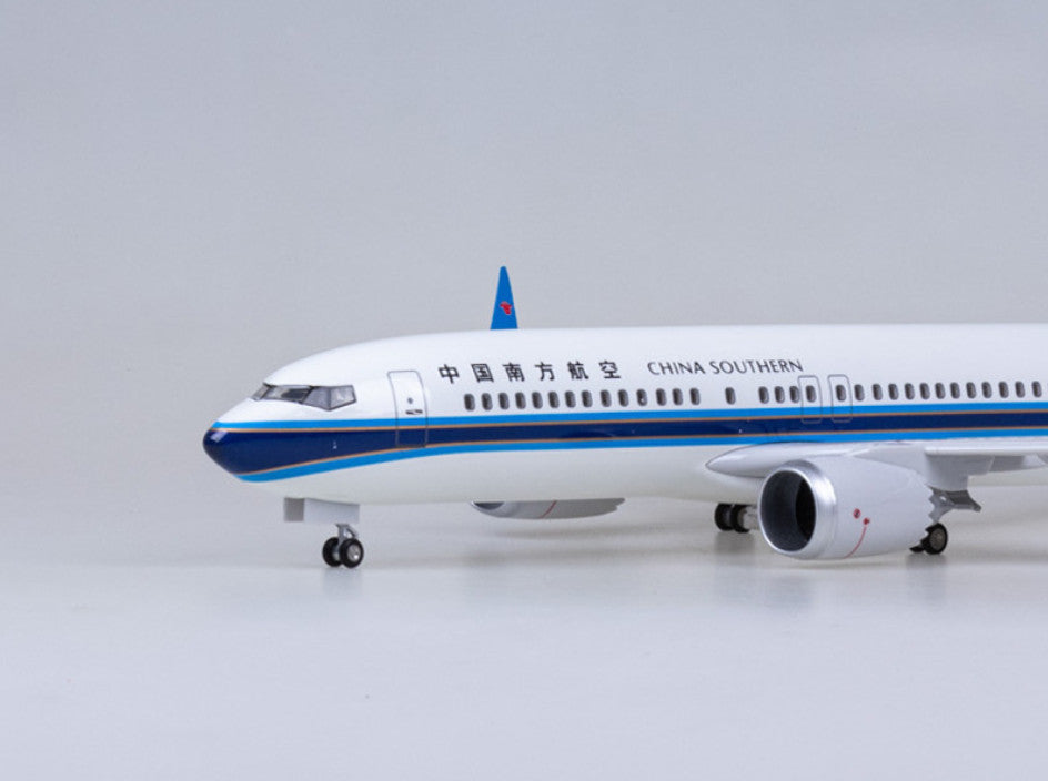 47CM 1:85 CHINA SOUTHERN BOEING 737 MAX Plane Landing gear Resin Aircraft Model