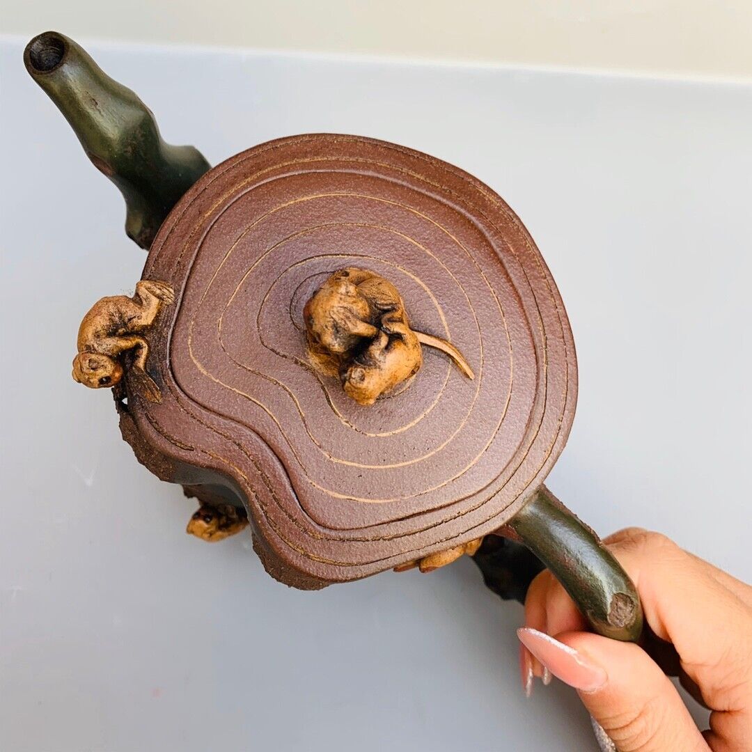 Chinese Yixing Zisha Clay Handmade Exquisite Teapot （五代封侯壶 底款：蒋蓉）