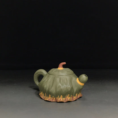 Chinese Yixing Zisha Clay Handmade Exquisite Teapot （：莲子 底款：王镇学）