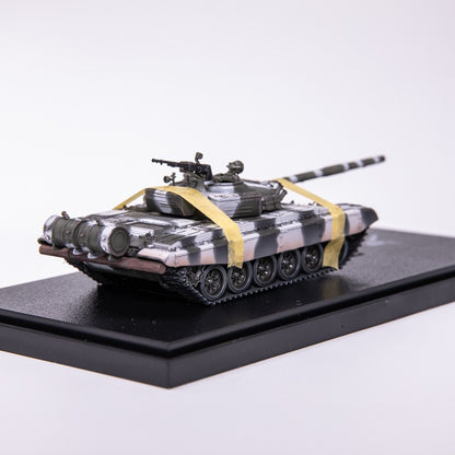 1/72 Russian T-72A main battle tank Finished product model
