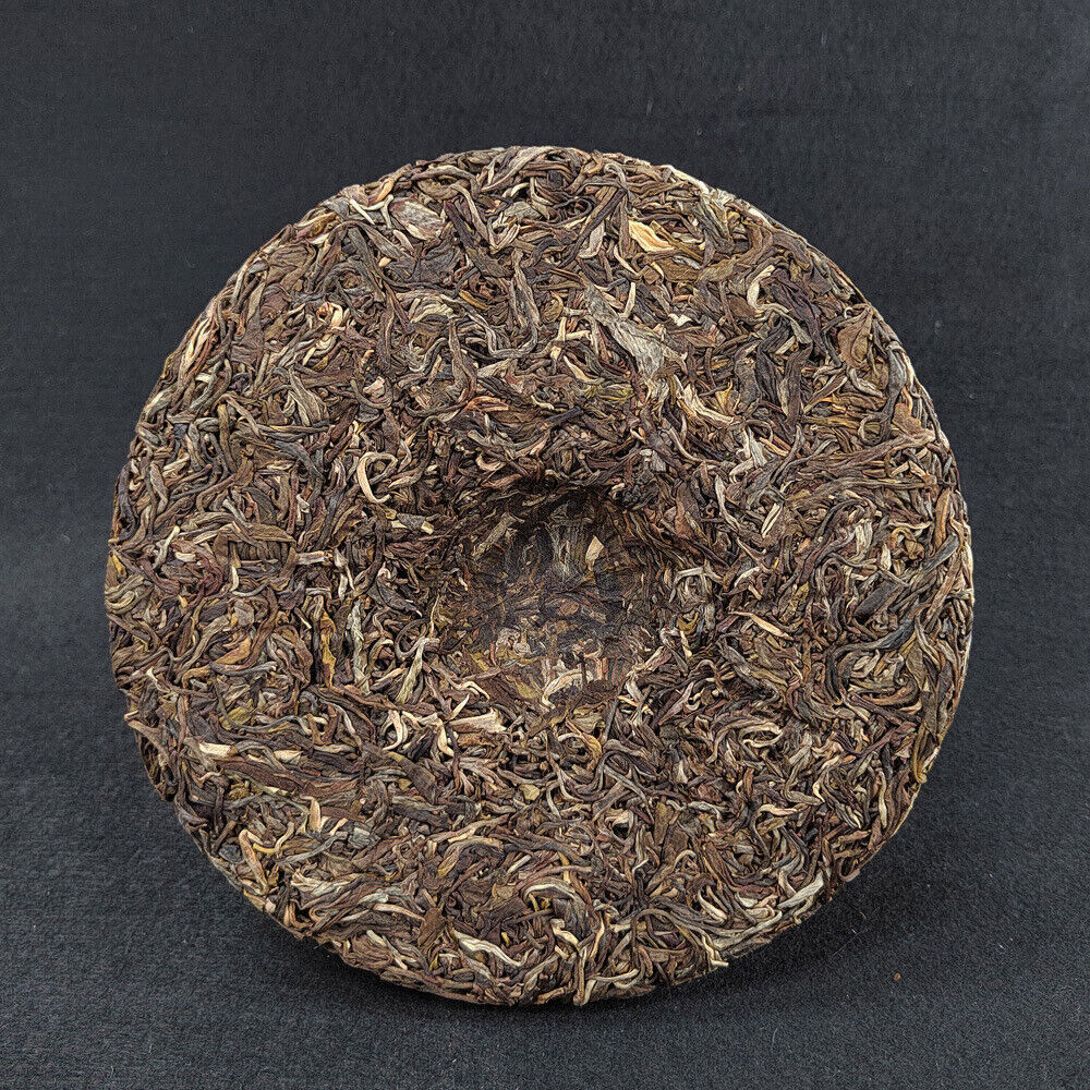 Yunnan Pu'er Tea Lincang Pu'er Cake 357g