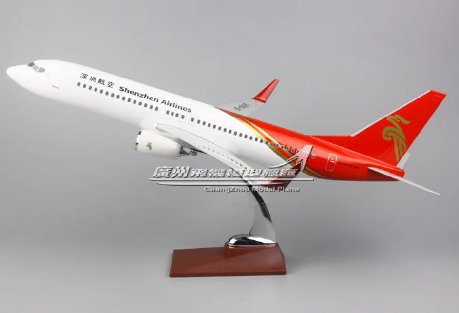 47CM Shenzhen Airlines BOEING 737-800 B-5615 Plane Resin Aircrarft Model