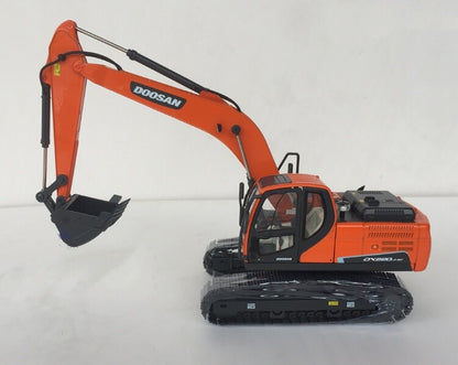 1:40 30CM DOOSAN DX220LC-9C Excavator Contruct Machine Equipment Diecast Model