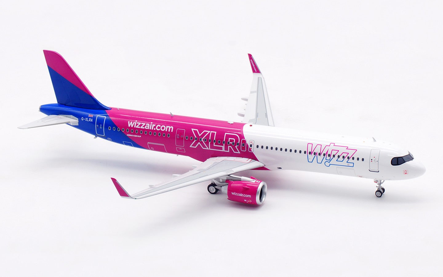 1:200 InFlight Wizz Air A321NEO Passenger Airplane Diecast Aircraft Model