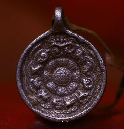 2.4" Rare Old Tibetan Meteorite Iron Buddhism Eight Diagrams Amulet Pendant