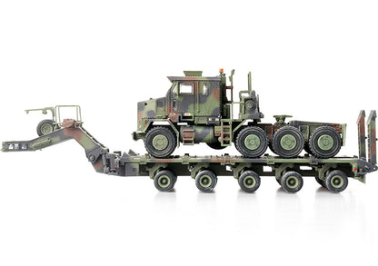 1:72 US Army Oshkosh M1070 Heavy Transport Vehicle Model Collection Box