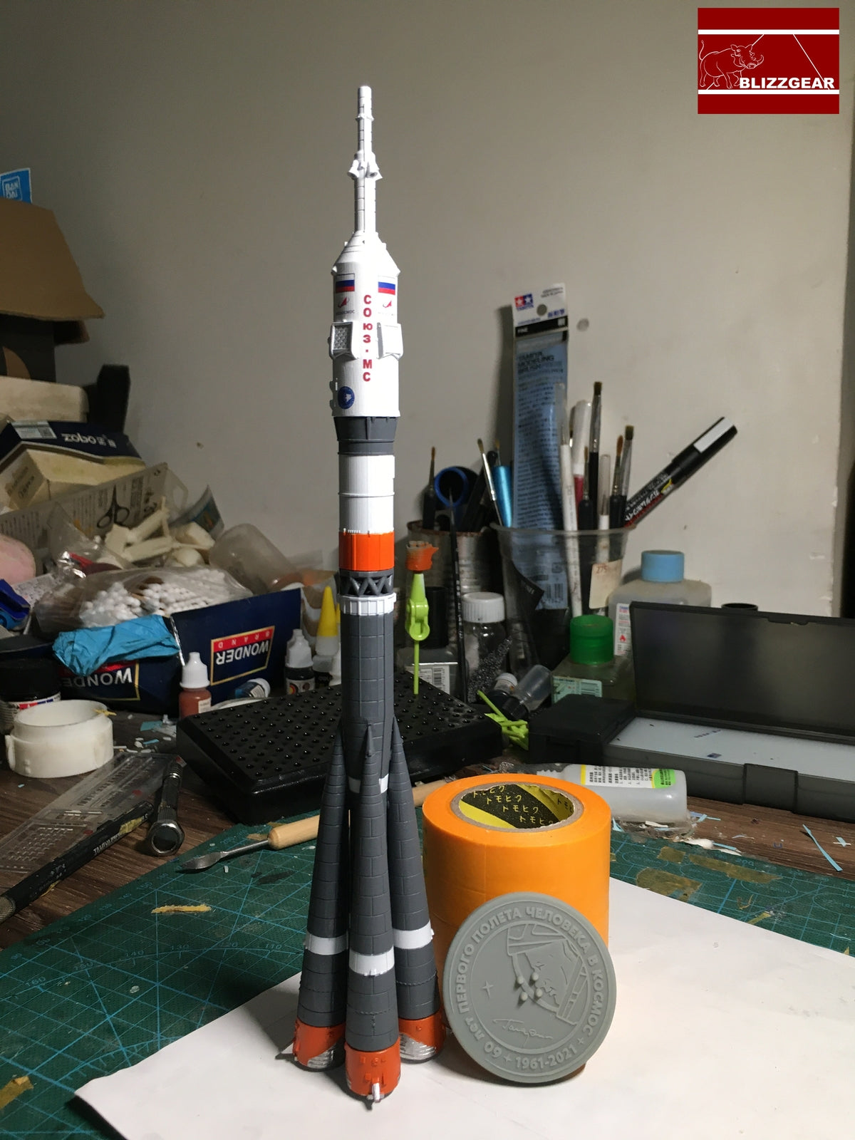1:200 Scale Russian Soyuz carry rocket model Finished Painted product