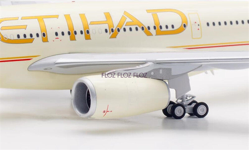 for Inflight for Etihad Airways for Airbus A330-300 A6-AFE 1:200 Aircraft Model