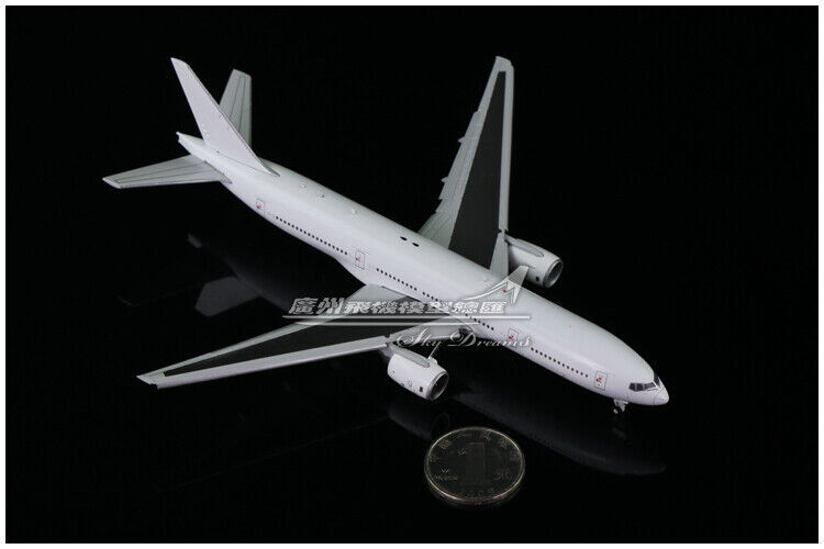 1:400 JC Wings BOEING 777-200 Passenger Blank Airplane Flap Down Diecast Model