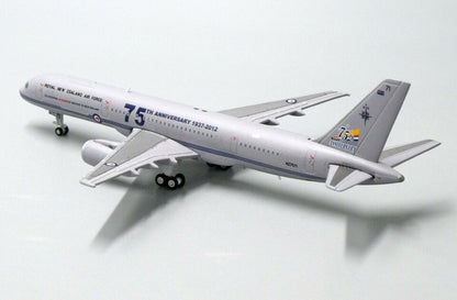 1:400 JC Wings Royal New Zealand Air Force BOEING 757-200 Airplane Diecast Model