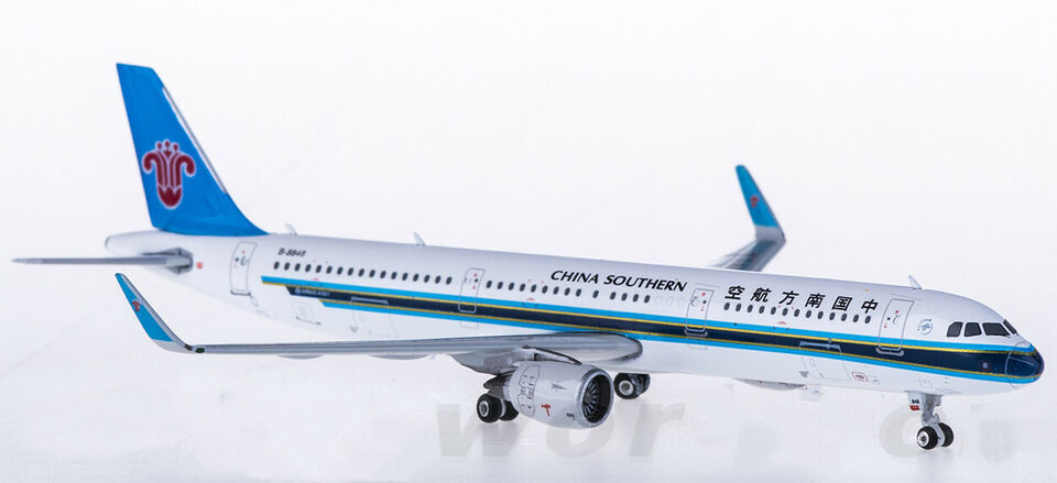 1:400 Phoenix CHINA SOUTHERN AIRBUS A321 Passenger Aircraft Diecast Plane Model