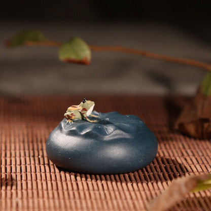 One Handmade Artware Frog On Lotus Leaf Mini Zisha Tea Pet Creative Decoration