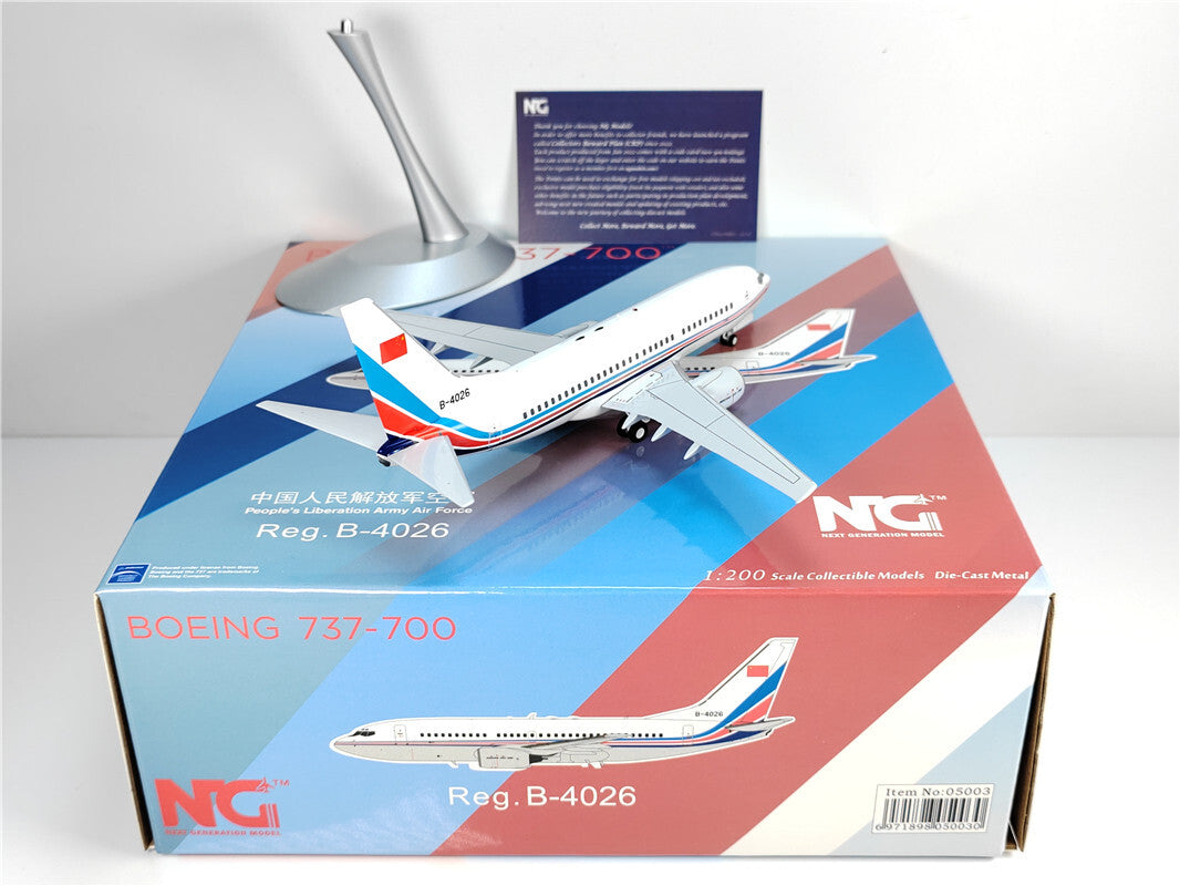 1:200 NG Model People's Liberation Army Air Force B737-700 Plane Diecast Model