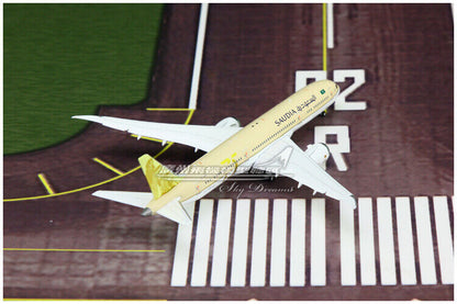 1:400 JC Wings Saudi BOEING 787-9 Passenger Airplane Flap Down Diecast Model