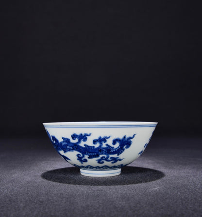 Chinese Blue&white Porcelain Hand Painted Exquisite Dragon Pattern Bowl 30146