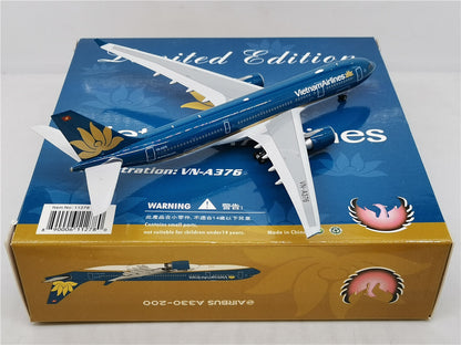 1:400 Phoenix Vietnam Airlines A330-200 Airplane Diecast Aircraft Plane Model