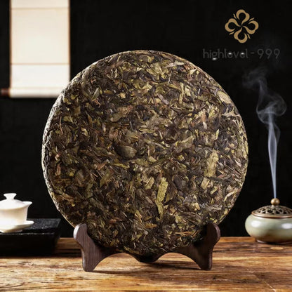 357G Yunnan Pu'er Tea Raw Pu'er Xueyunsheng Tea Cake Golden Leaf -