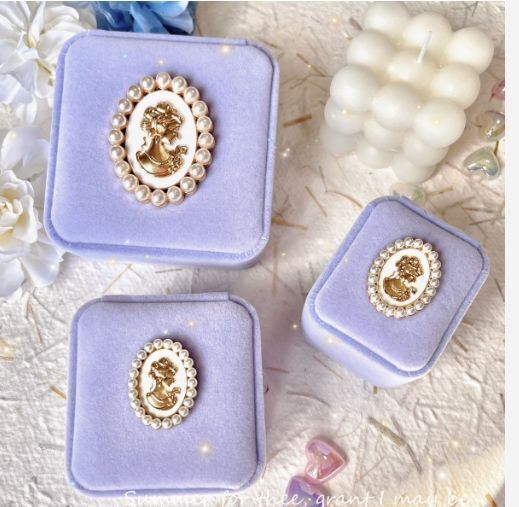 Jewelry Box Vintage Velvet Ring Pendant Bracelet Necklace Display Organizer Gift