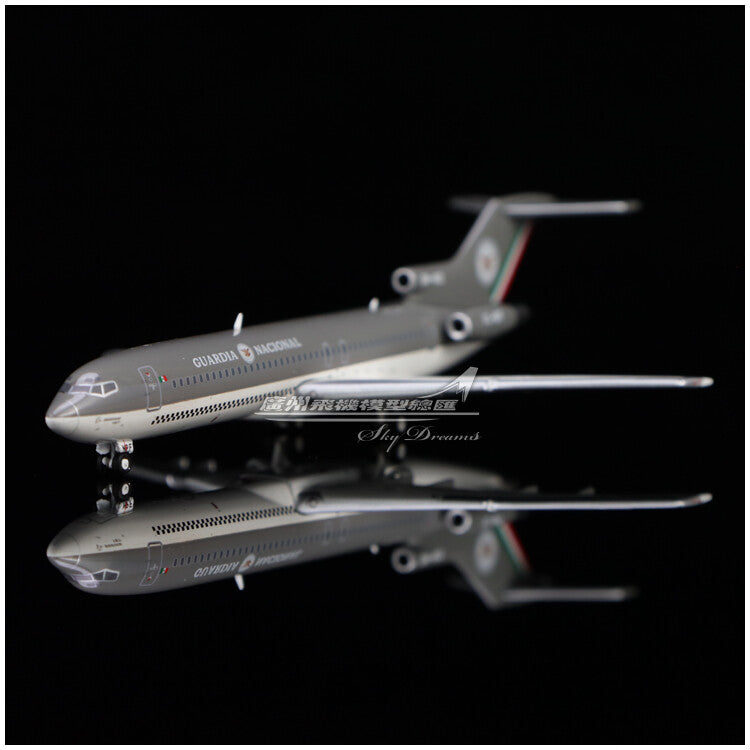1:400 GeminiJets Mexican Federal Police BOEING 727-200 Airplane Diecast Model