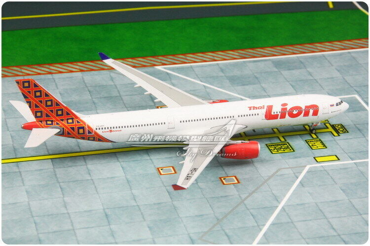 1:400 Phoenix Thai Lion AIRBUS A330-300 Passenger Airplane Diecast Plane Model