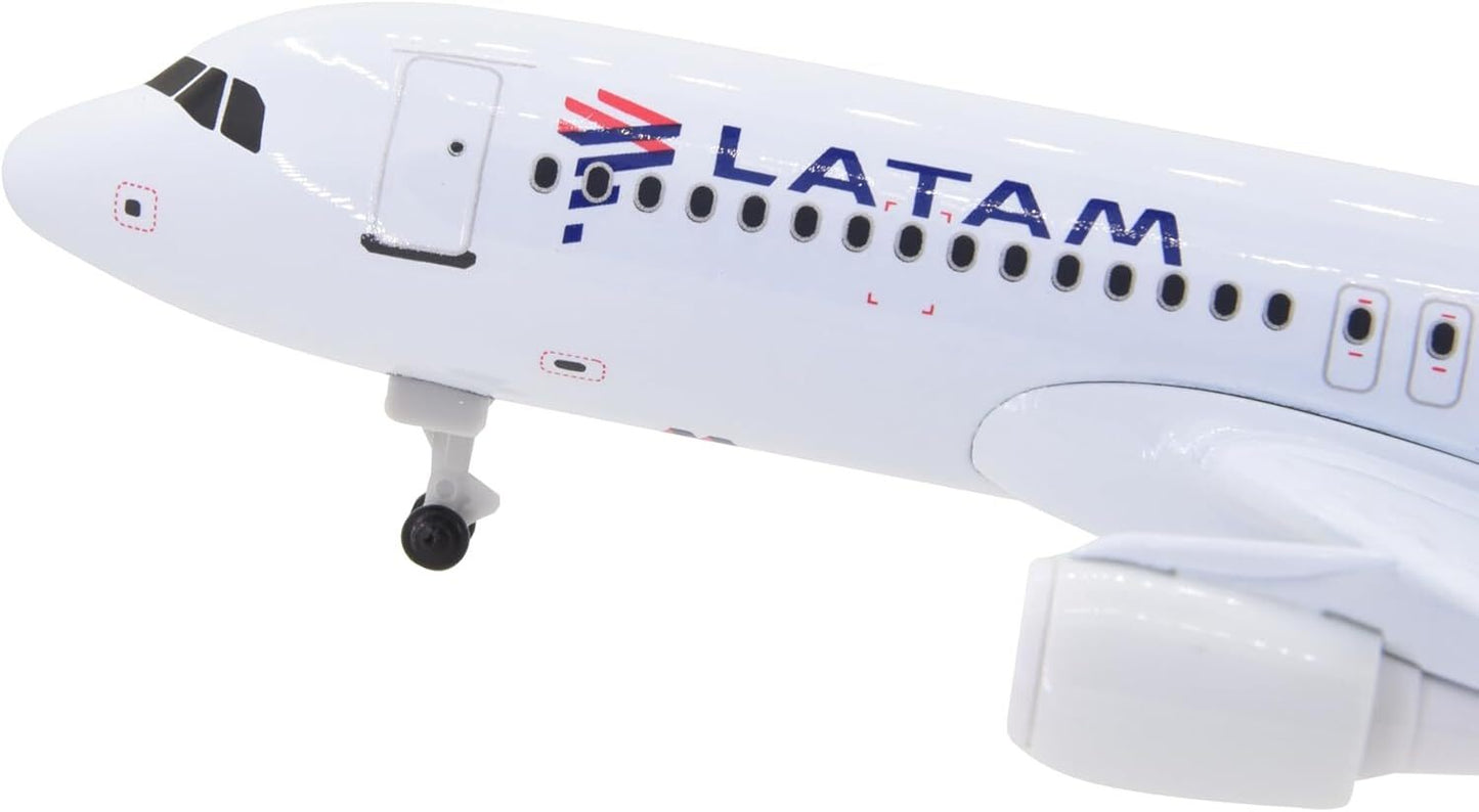1:400 Standard Edition Airbus A320 LATAM Airlines Metal Airplane Model Plane Toy