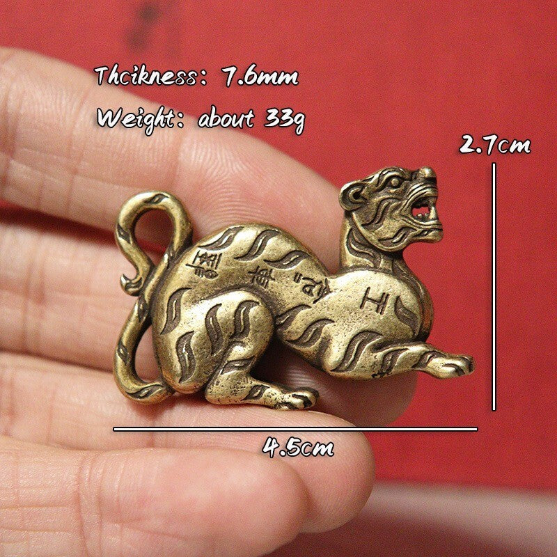 Brass Pure Flat Tiger Figurine Keychain Miniature Tea Pet Ornament Animal Statue