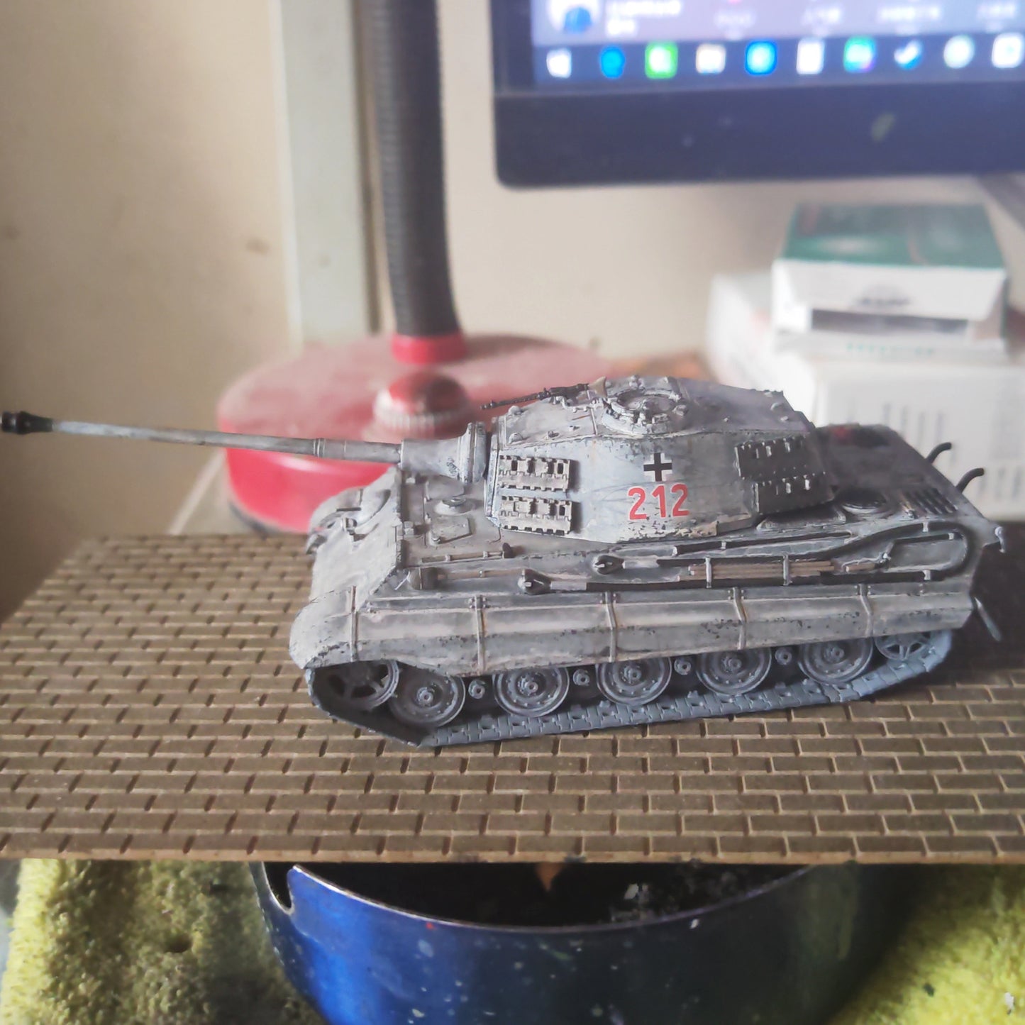 Homemade 1/72 German Tiger II Tank Finished Model Static Ornament Toys