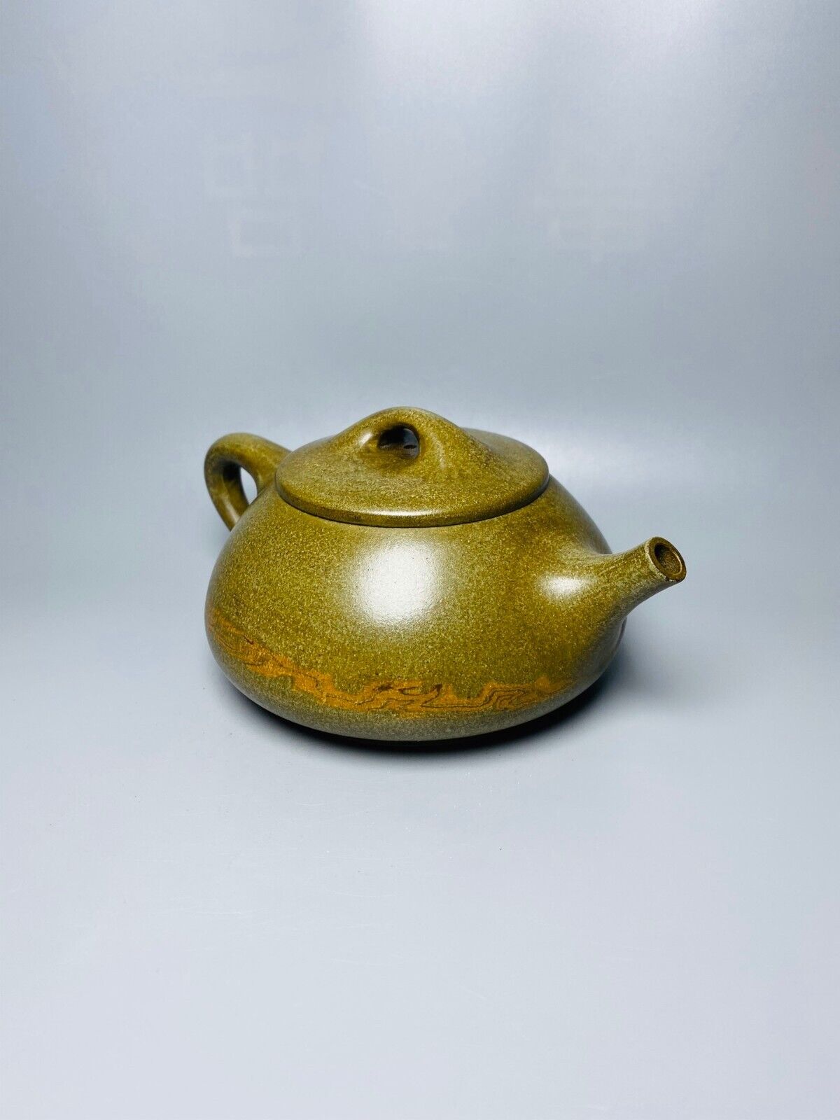 Chinese Yixing Zisha Clay Handmade Exquisite Teapot （石瓢壶 底款：顾月荣）