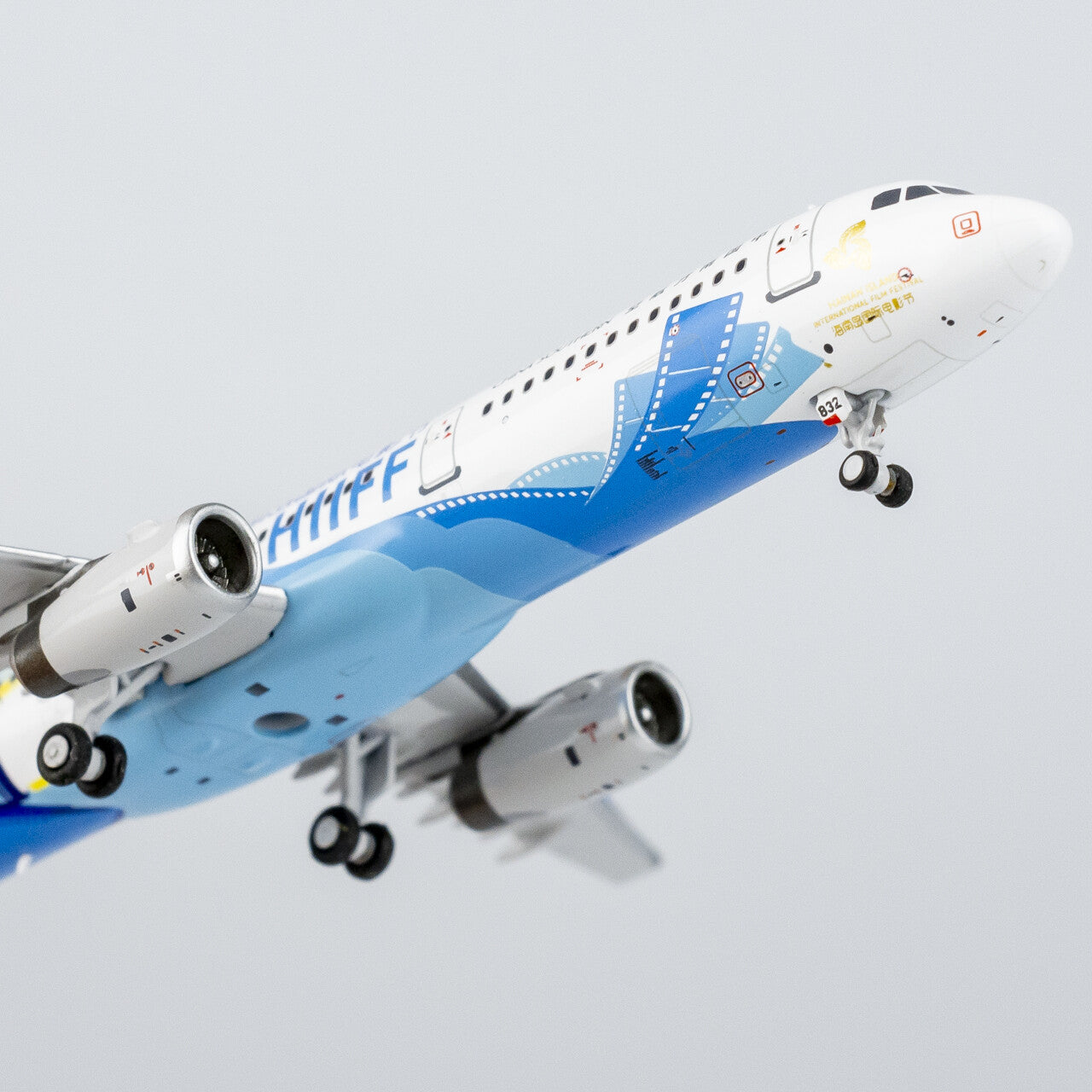 1:400 NG Model CHINA SOUTHERN AIRBUS A321 Plane Airplane Diecast Aircraft Model