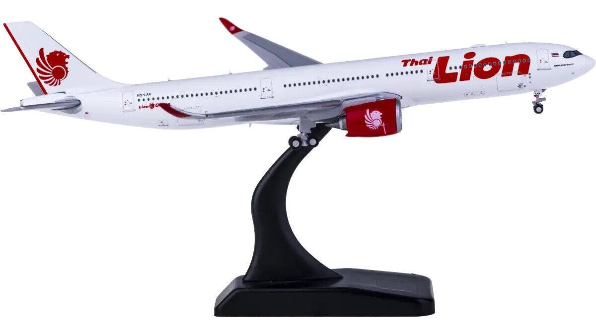 1:400 JC Wings Lion Air AIRBUS A330-900neo Passenger Airplane Diecast Model