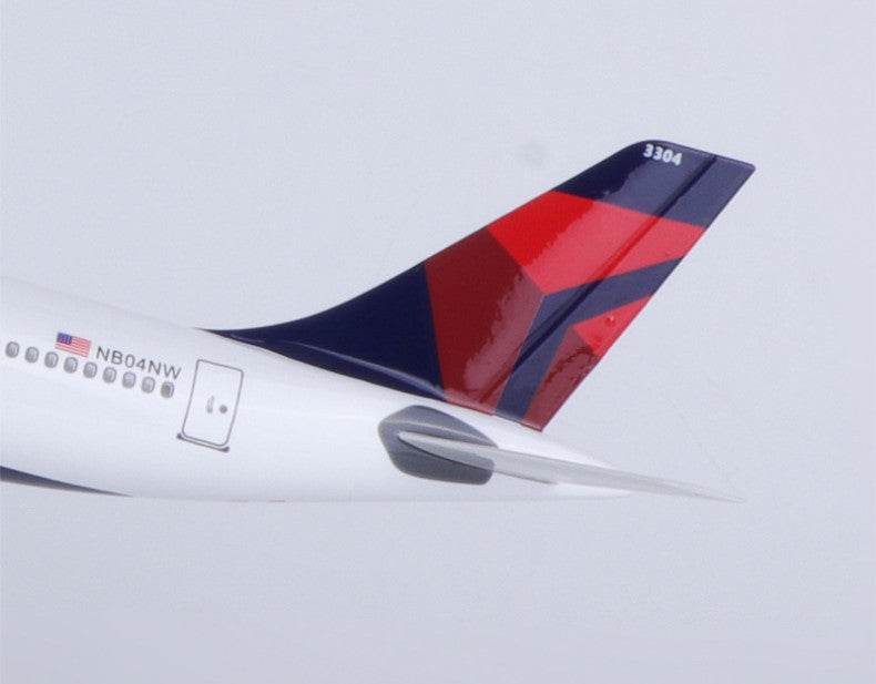 47CM 1:135 DELTA AIRBUS A330 Passenger Aircraft Landing gears Resin Plane Model