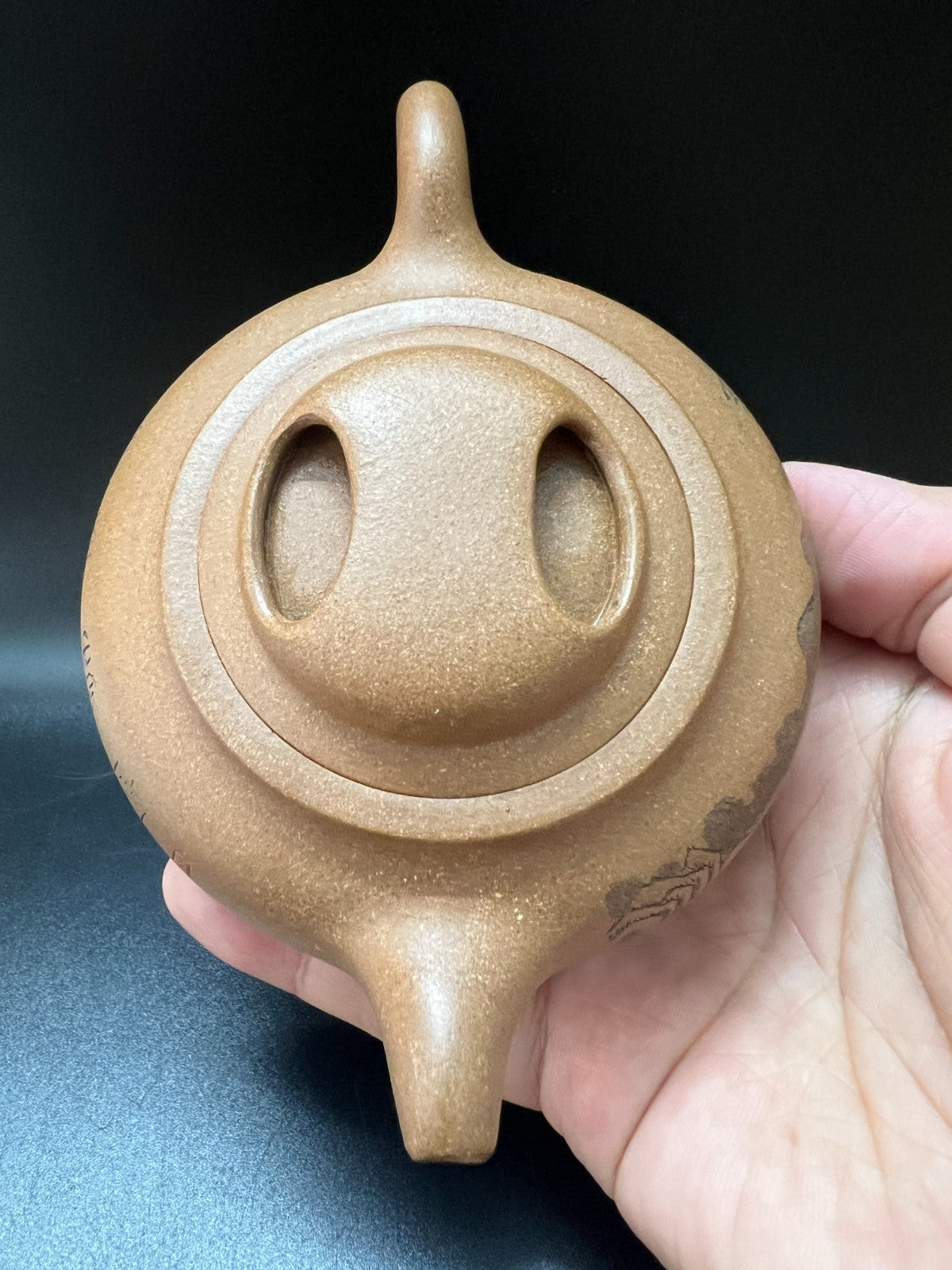 210cc chinese Yixing Handmade Zisha Duan clay Teapot NiuGai Hu Tea Pot