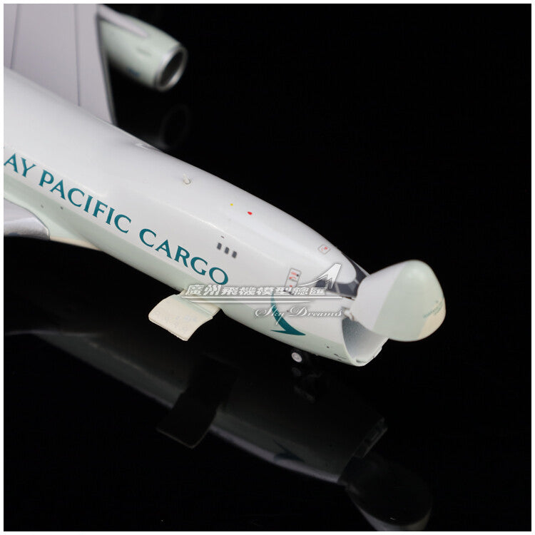1:400 JC Wings CATHAY PACIFIC CARGO BOEING 747-8F Plane Diecast Aircraft Model