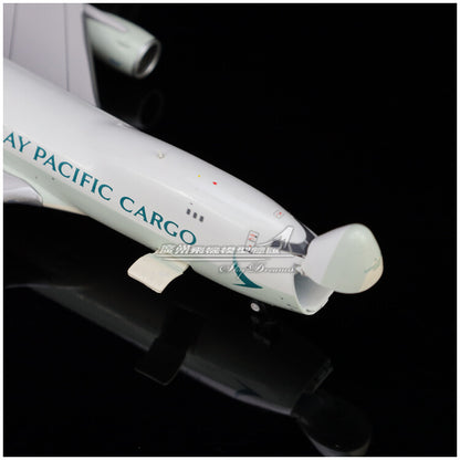 1:400 JC Wings CATHAY PACIFIC CARGO BOEING 747-8F Plane Diecast Aircraft Model