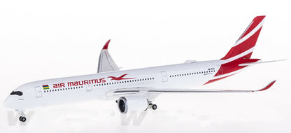 1:500 Herpa Air Mauritius AIRBUS A350-900 Passenger Airplane Diecast Plane Model