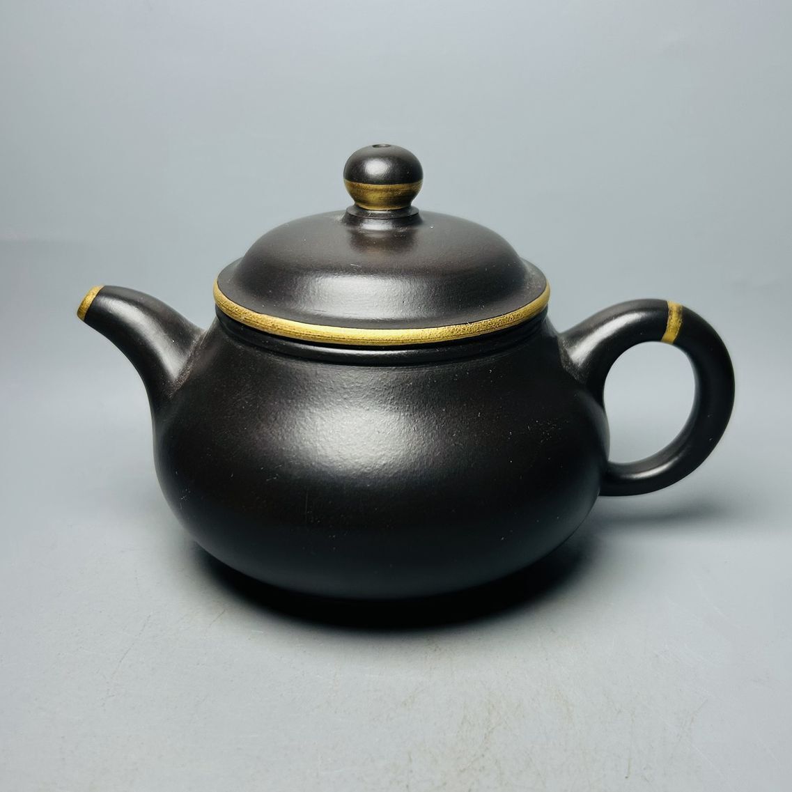 Vintage Chinese Yixing Purple Clay Teapot Zisha Ceremony Fashion Gift Teaware